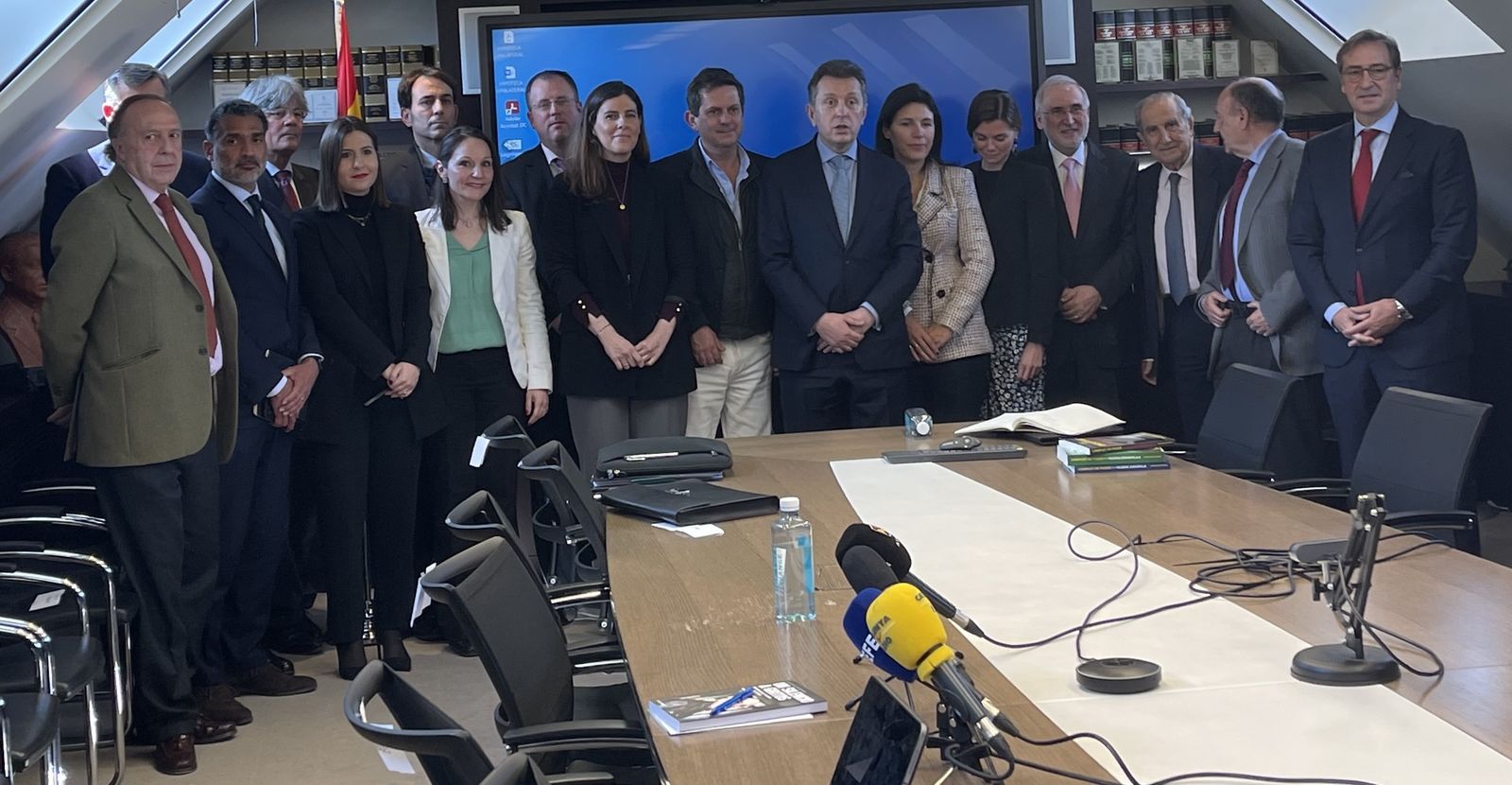 'Foto de familia' del equipo de Cremades