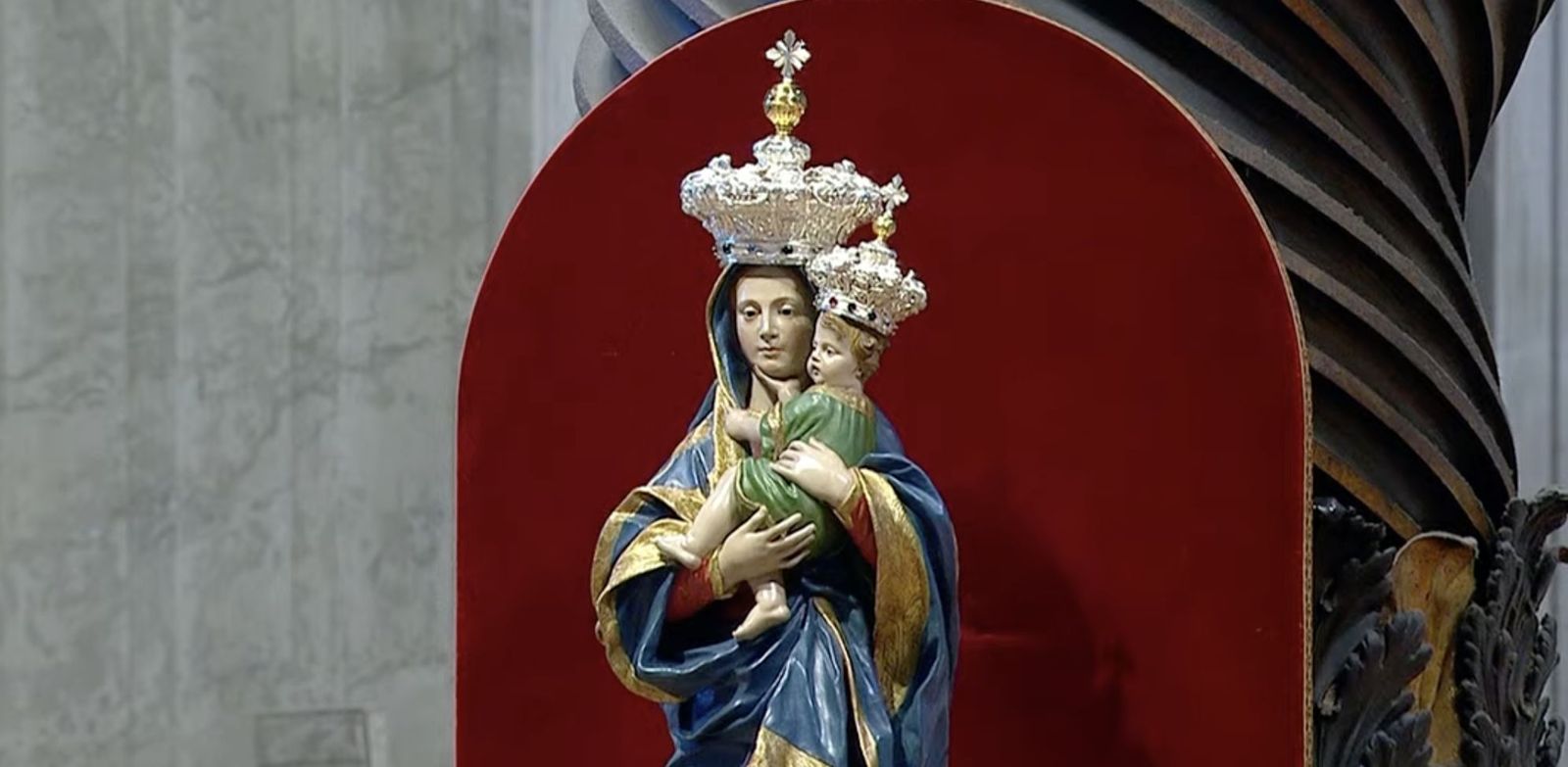 Santa María Madre