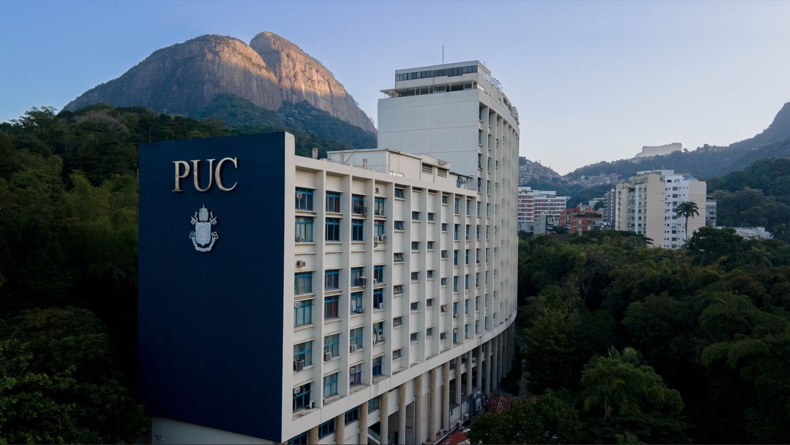 Pontificia Universidad Católica de Río