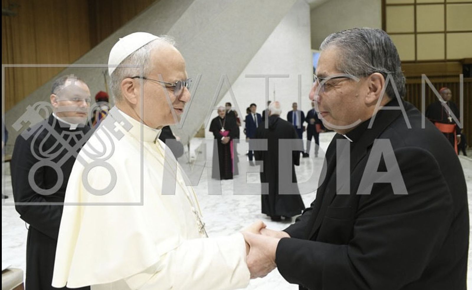 León XIV saluda a Espinoza