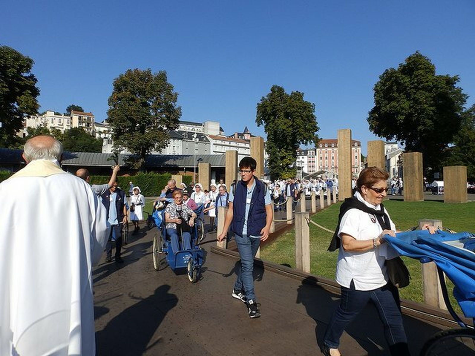 La Diócesis de Vitora, de peregrinación a Lourdes