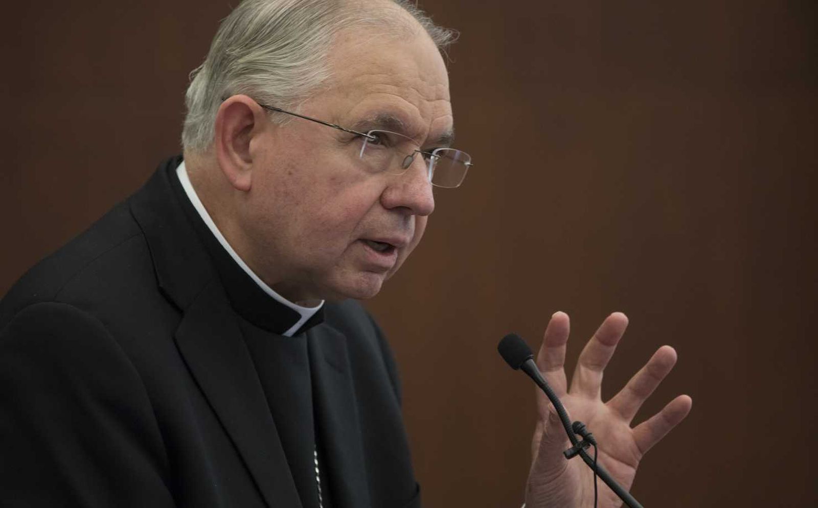 El arzobispo de Los Ángeles José H. Gómez.