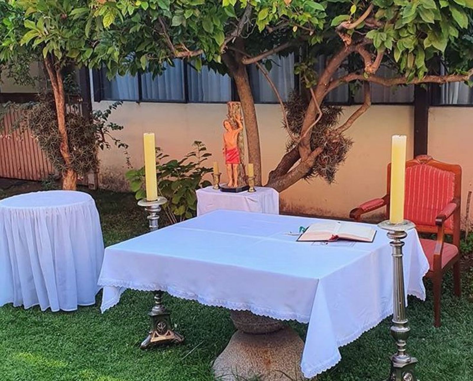 Misa en soledad de Chomali, para prevenir el contagio