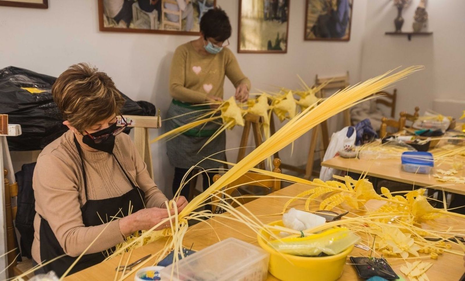 Confección de las palmas deElche
