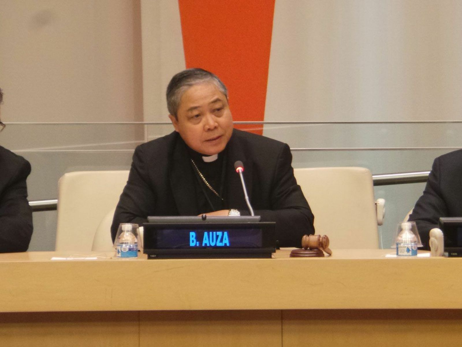 Bernardito Auza ya es nuncio en España