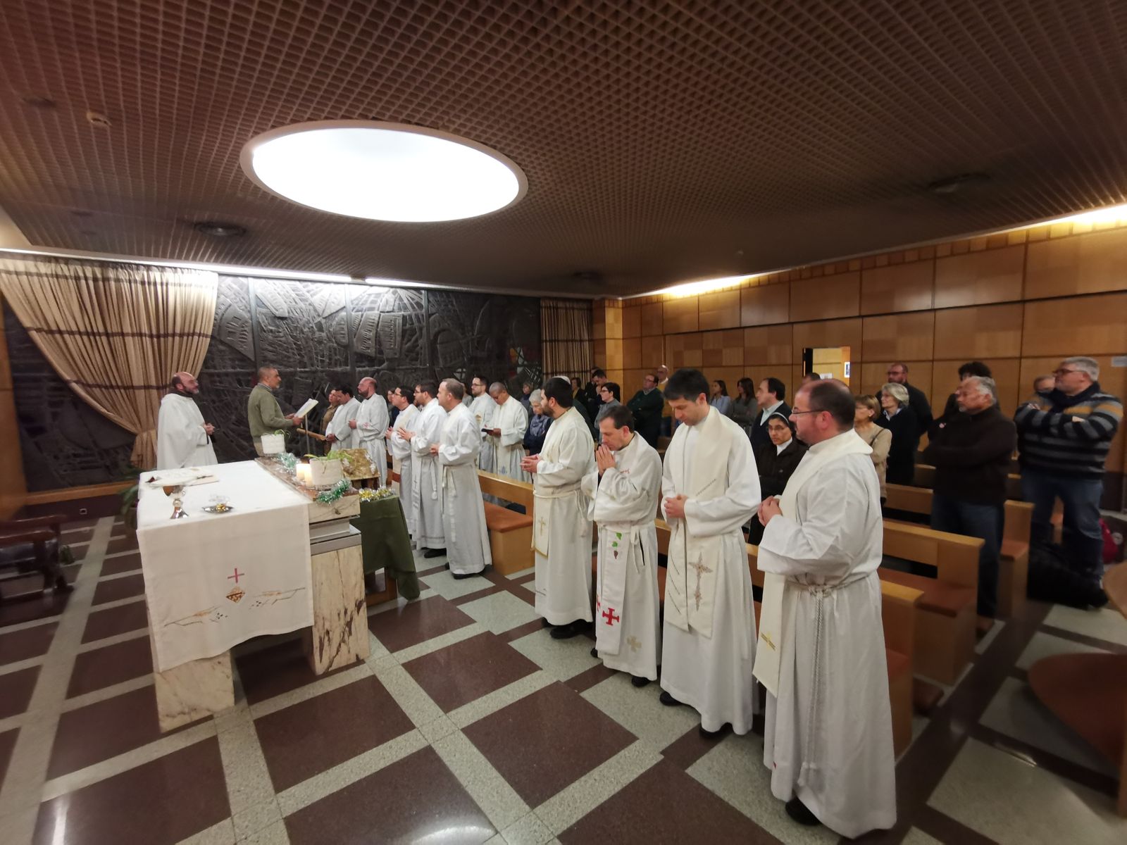 La Peregrinación comenzó con una Misa en el aeropuerto de Barajas