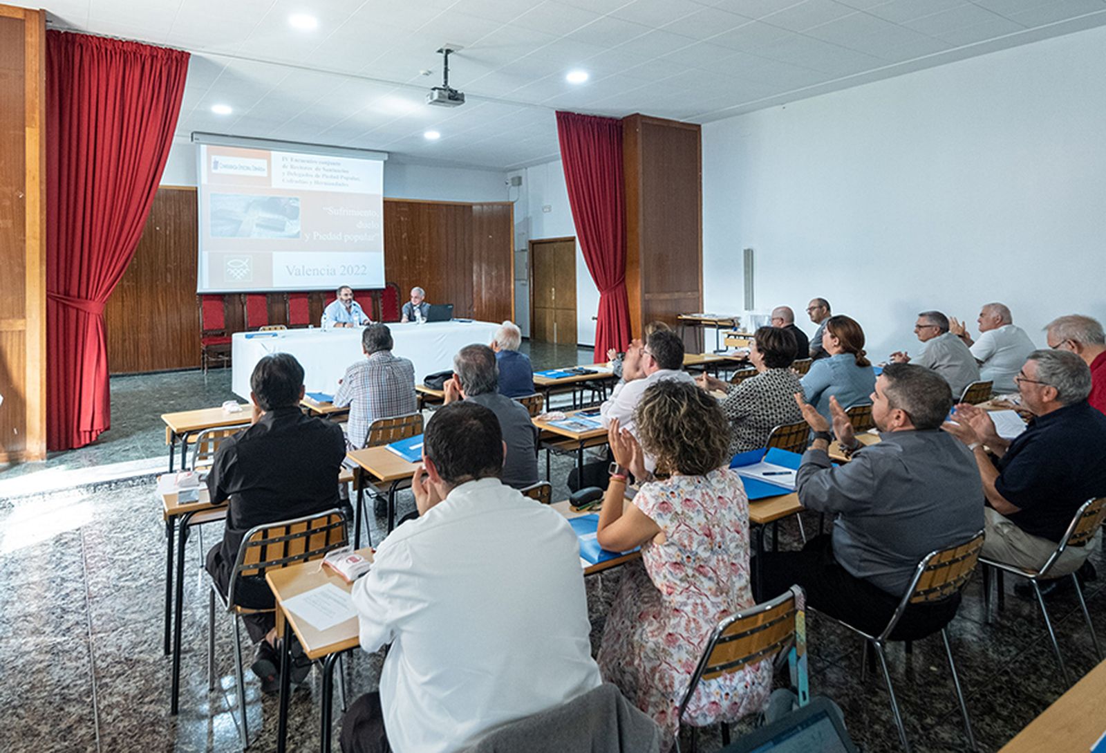 Comunicaciones en la tercera jornada del encuentro
