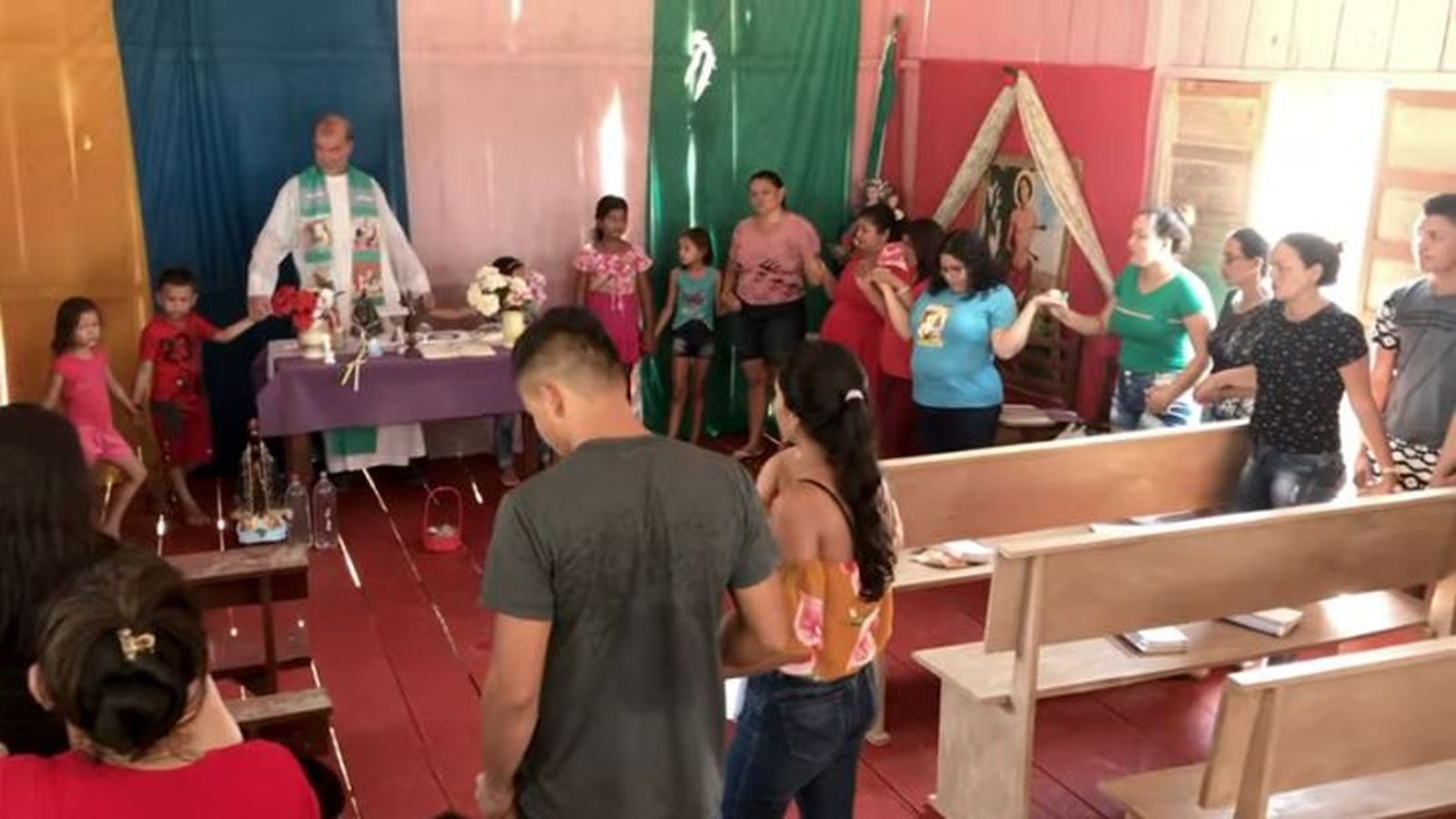 Iglesia en la Amazonía