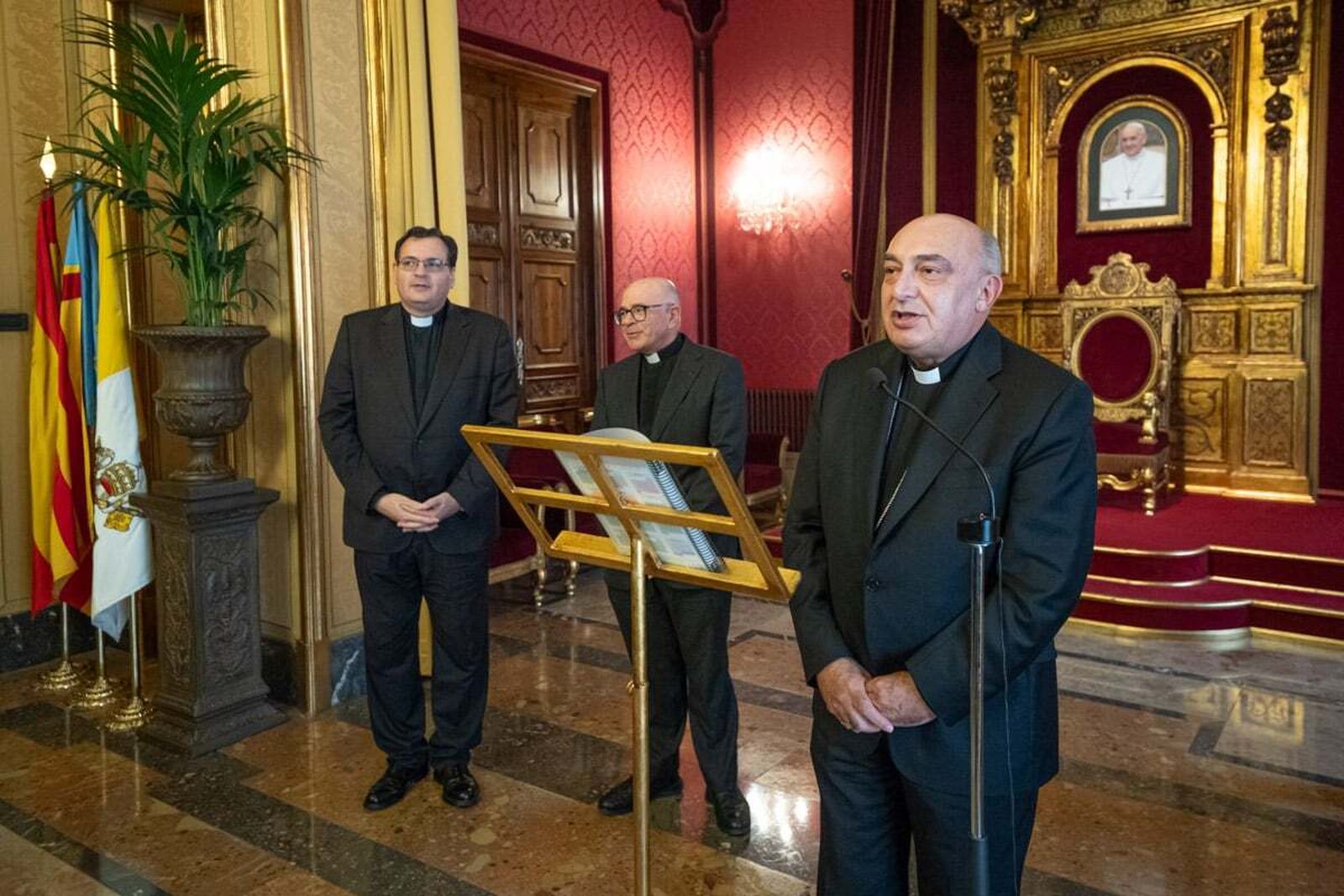 Benavent, con sus nuevos auxiliares