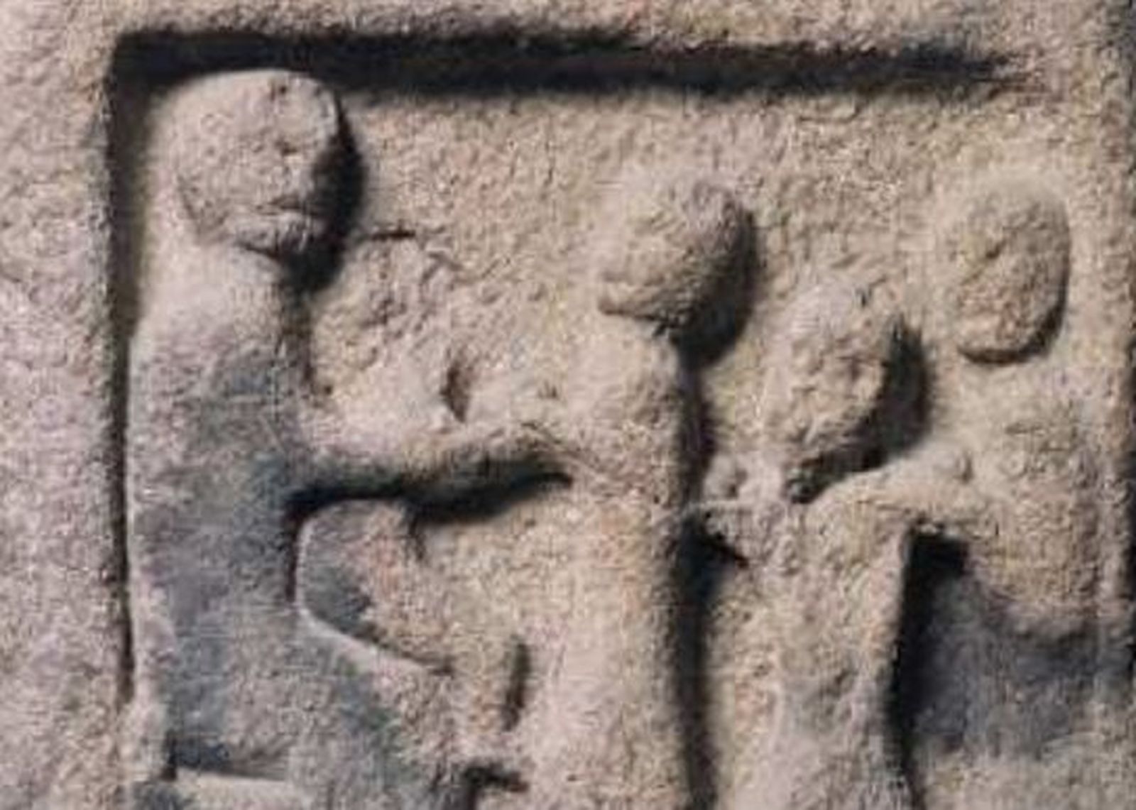 La Epifanía en un relieve de la iglesia de San Juan de Cambas en Castrocaldelas, Orense, S.XI