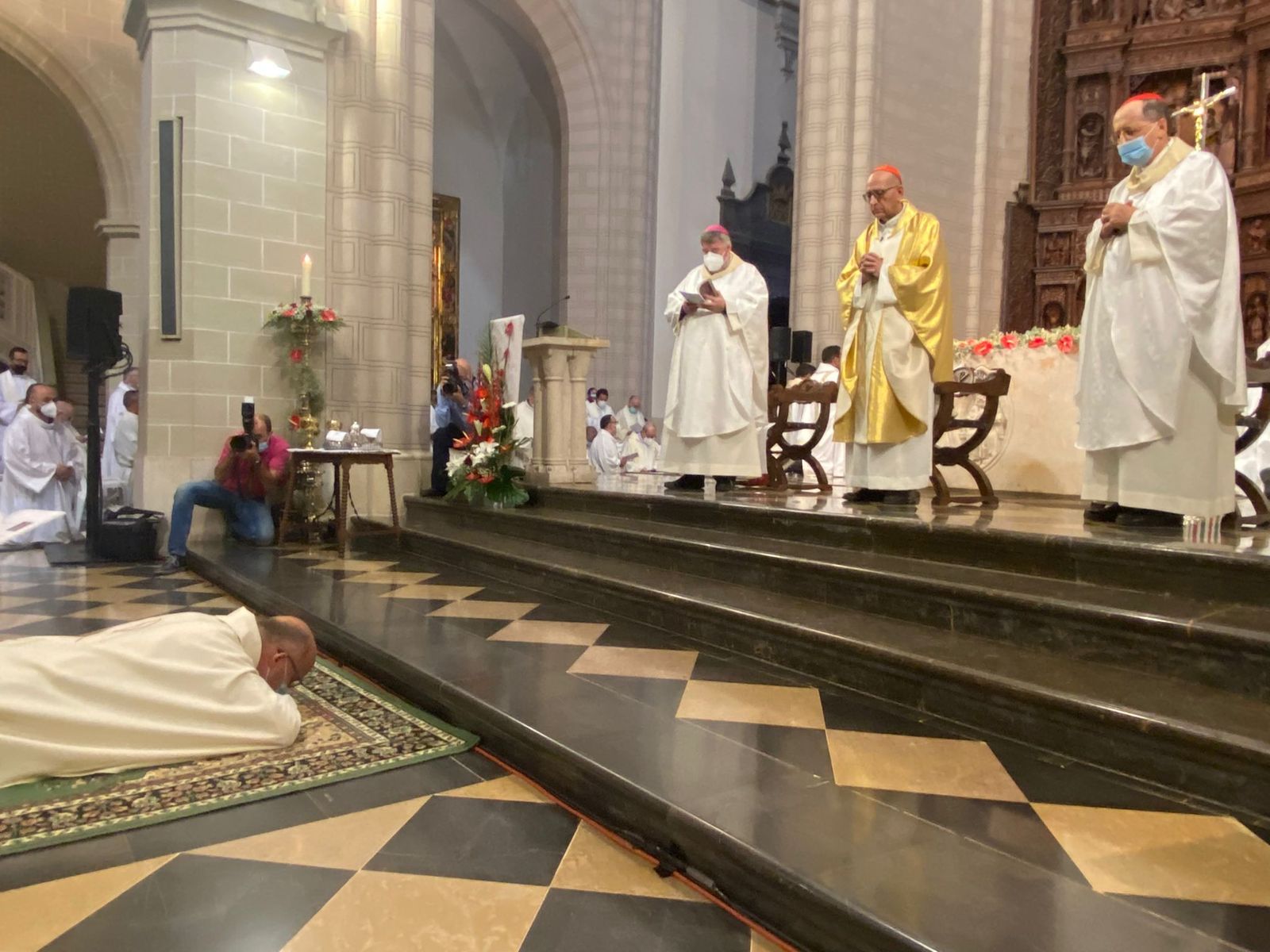 José Antonio Satué recibe la ordenación episcopal