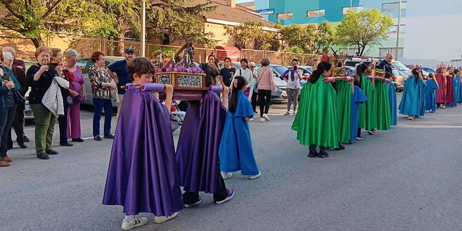 Procesión infantil en Moratalaz, Madrid