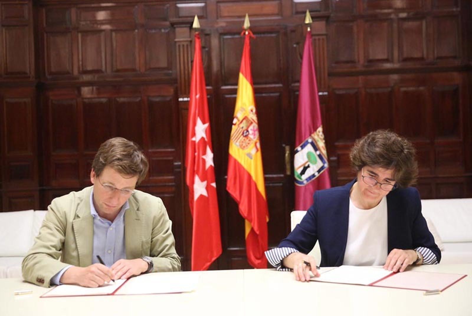 Martínez Almeida y Tíscar Espigares