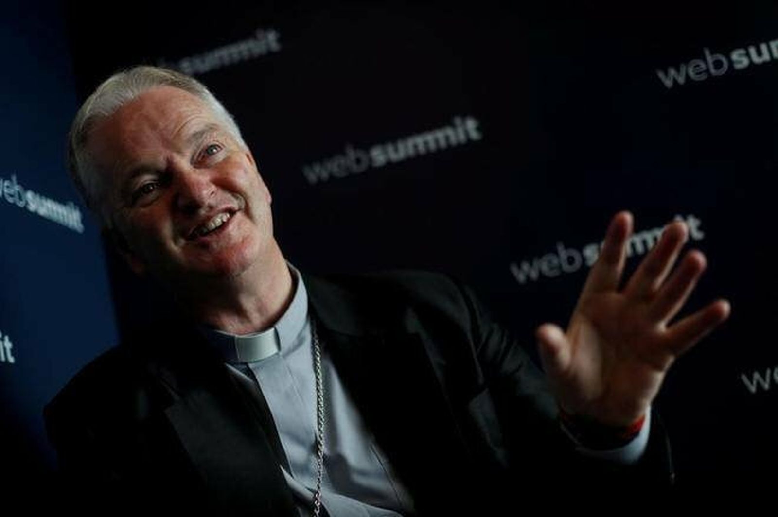 Monseñor Paul Tighe, en la Web Summit de Lisboa