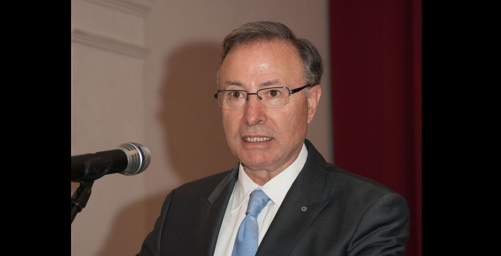 El profesor Mariano Delgado