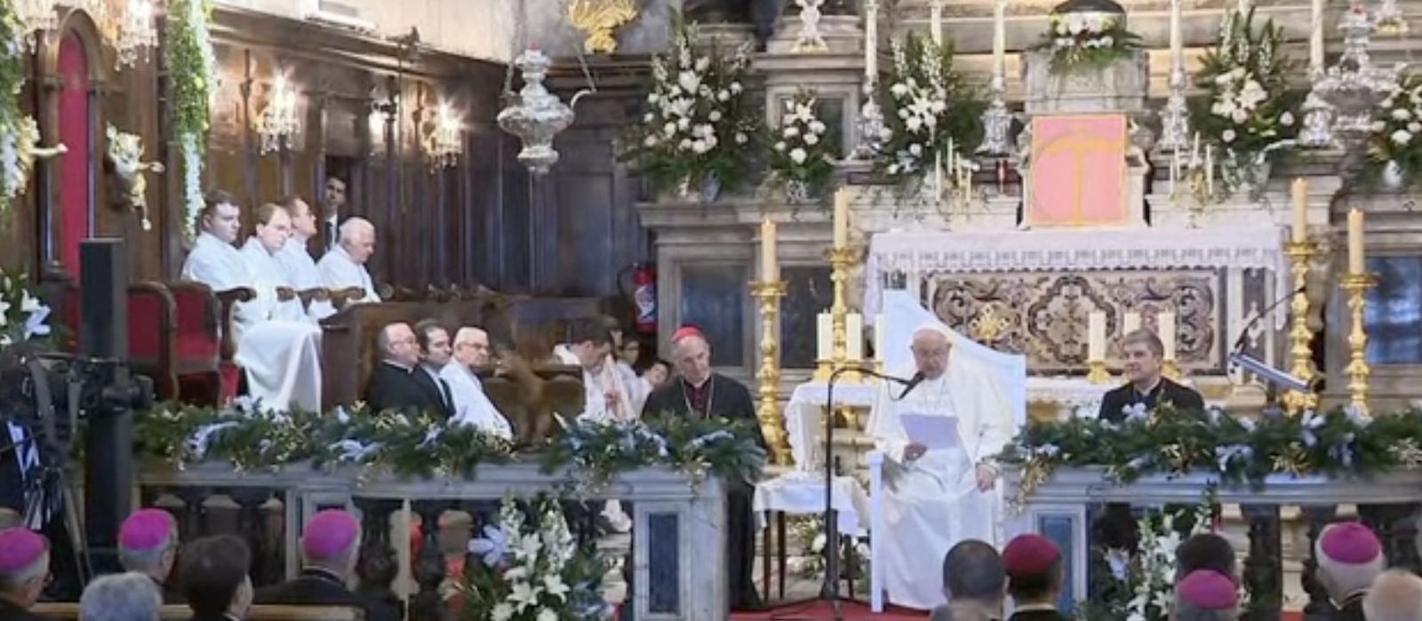 Francisco, en la catedral de Ajaccio