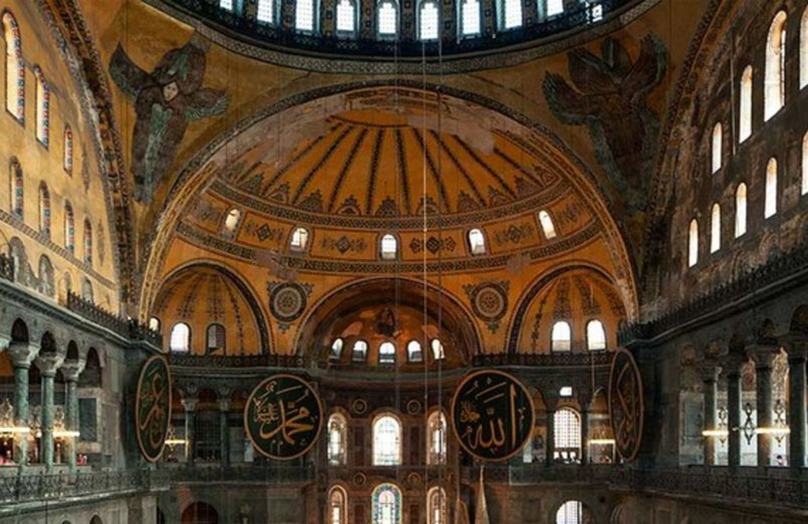 Mosaicos en el interior de Santa Sofía