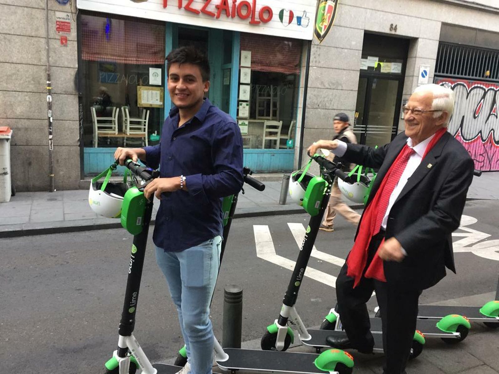 El padre Ángel, con el presidente de Lime