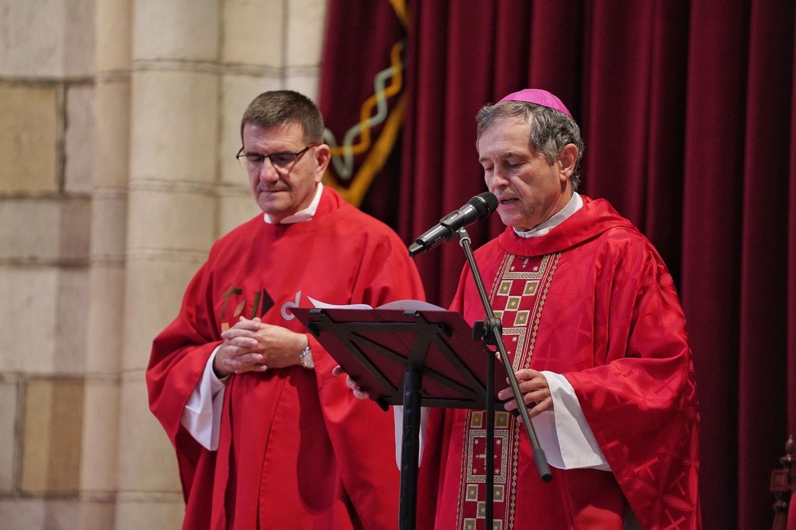 El rector y obispo