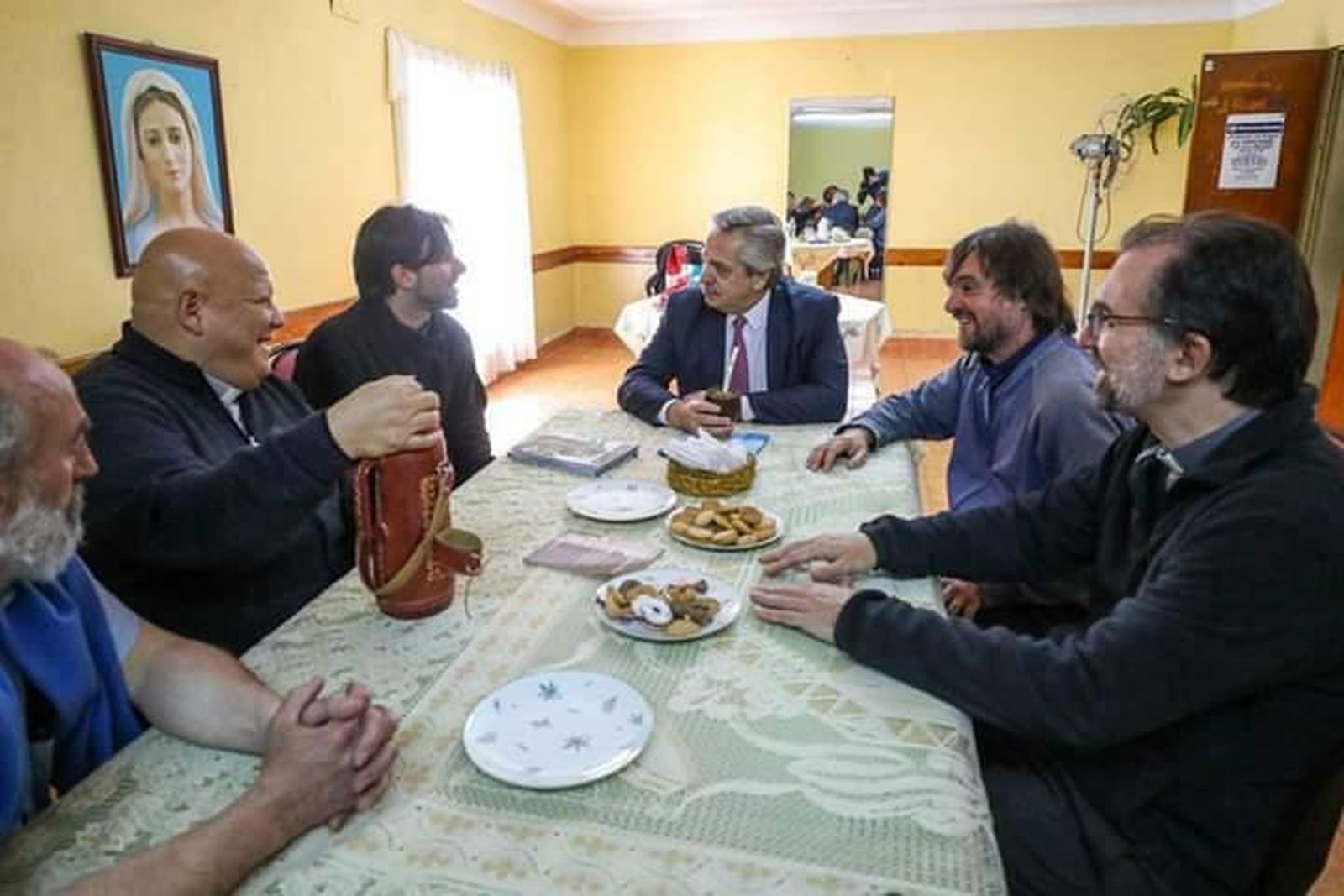 Los curas villeros, con el candidato Alberto Fernández