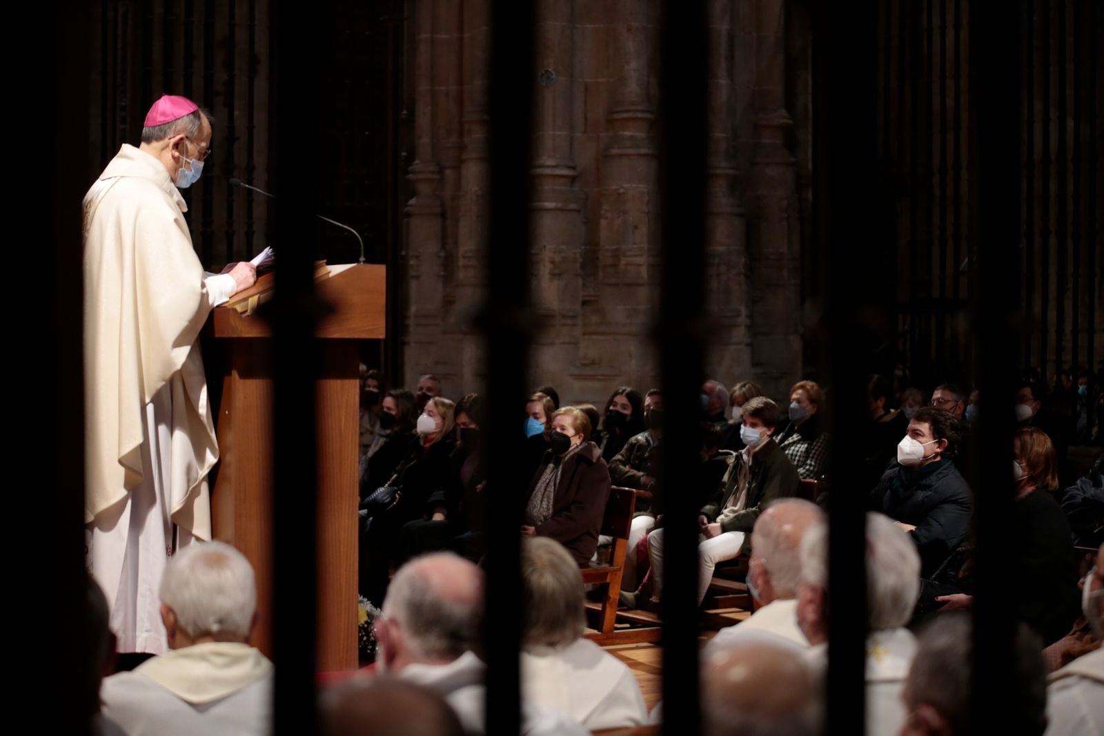 Monseñor Carlos López