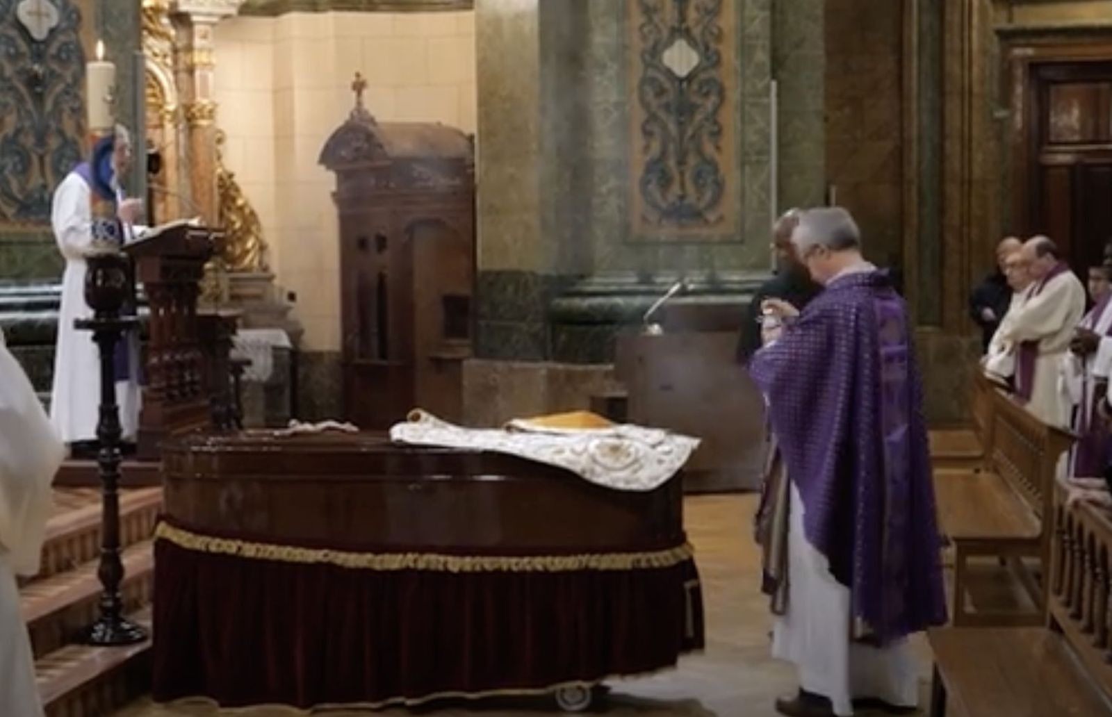Funeral por Teófilo Aparicio López